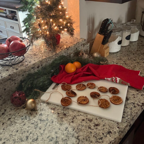 Christmas-Dried-Orange-Slices-athomewithzan.com