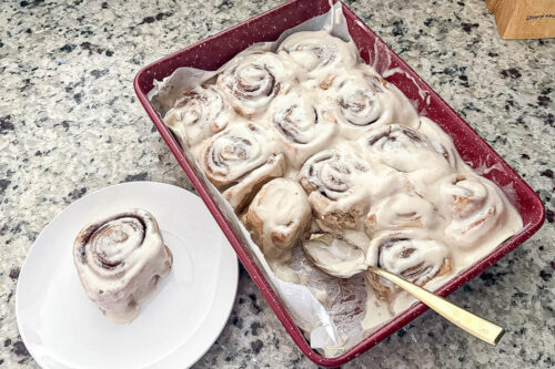 Homemade-Freezer-Cinnamon-Rolls-Overnight-Cinnamon-Rolls-Recipe-Feezer-Breakfast-Ideas-Make-Ahead-Breakfast-Ideas-Meal-Prepping-athomewithzan