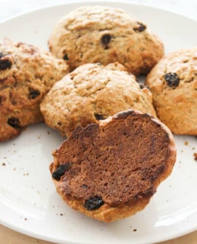 Raisin Rocks Cinnamon Raisin Buns – AHWZ