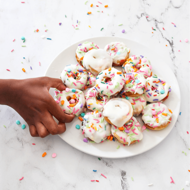 Funfetti Donuts - athomewithzan.com