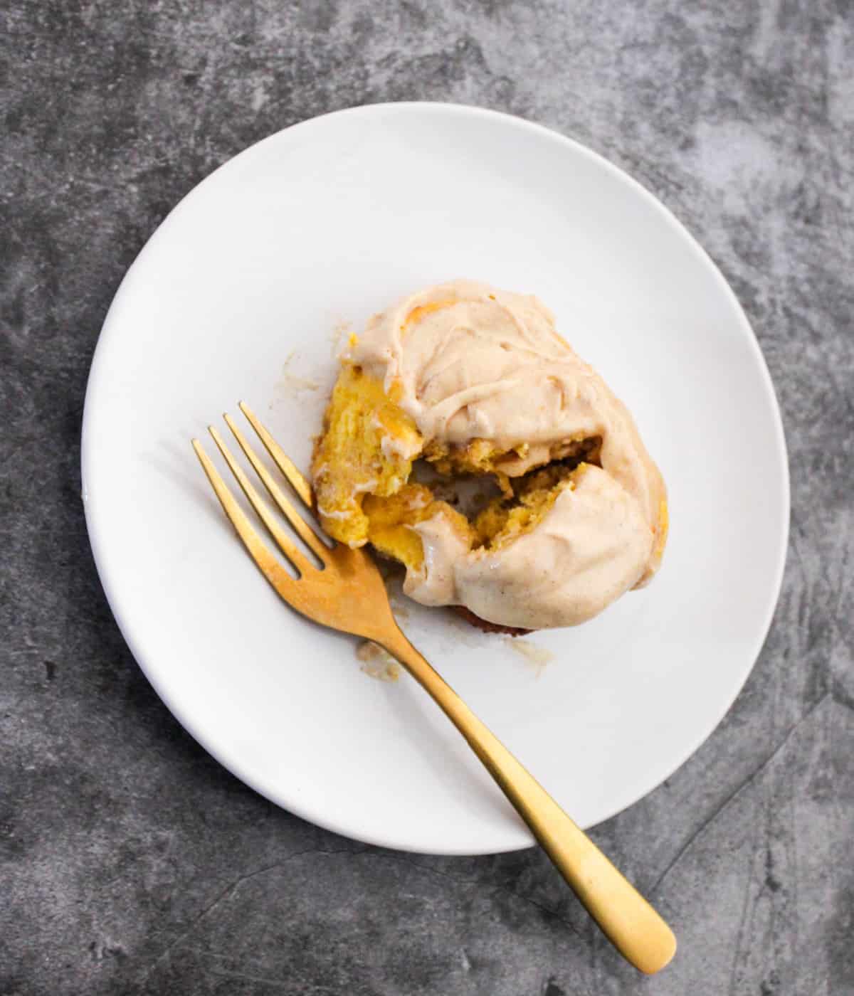 Homemade Pumpkin Cinnamon Rolls - athomewithzan.com