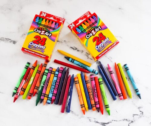 Rainbow-Crayons-DIY-athomewithzan.com