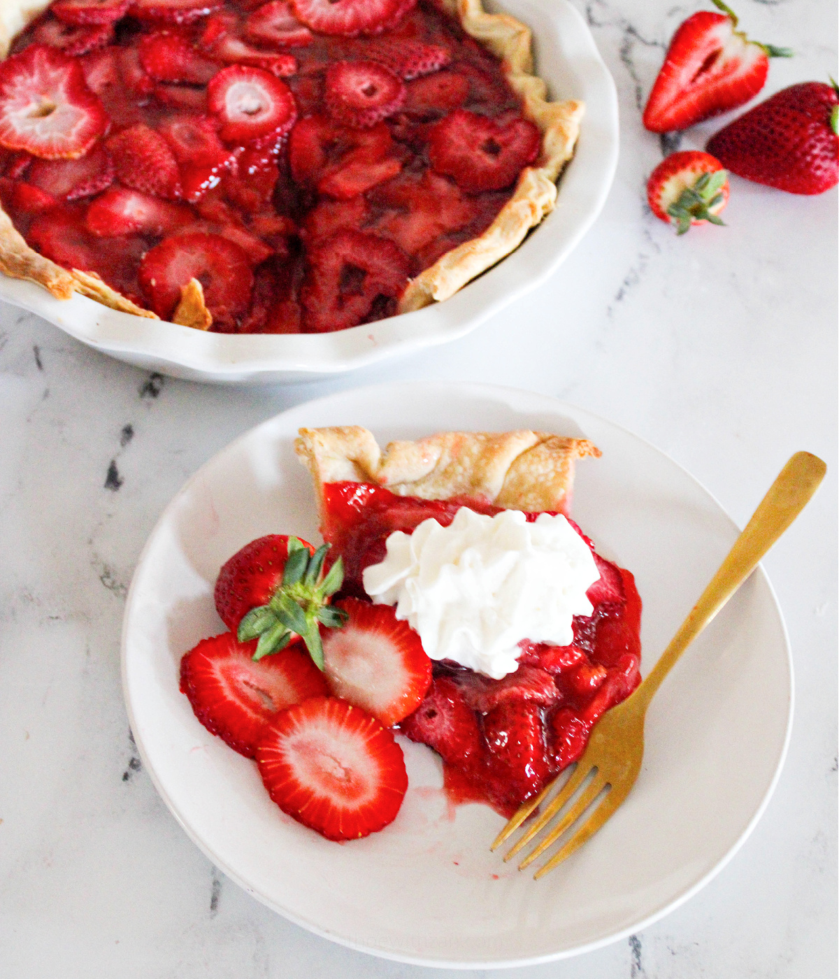 Fresh Strawberry Pie - Fruit Pie Idea - athomewithzan.com