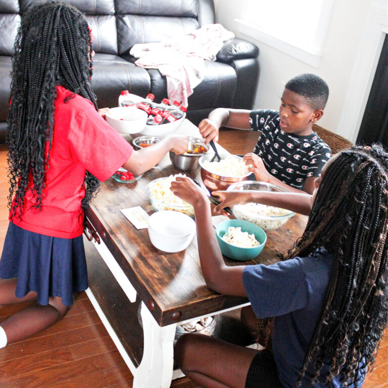 How-to-Throw-a-Popcorn-Party-at-Home-athomewithzan.com