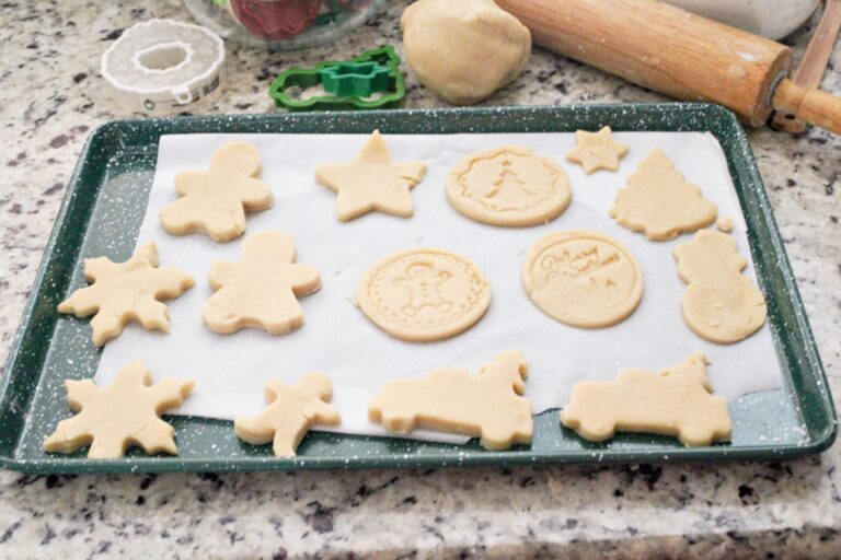 Christmas-Sugar-Cookie-Recipe-athomewithzan.com