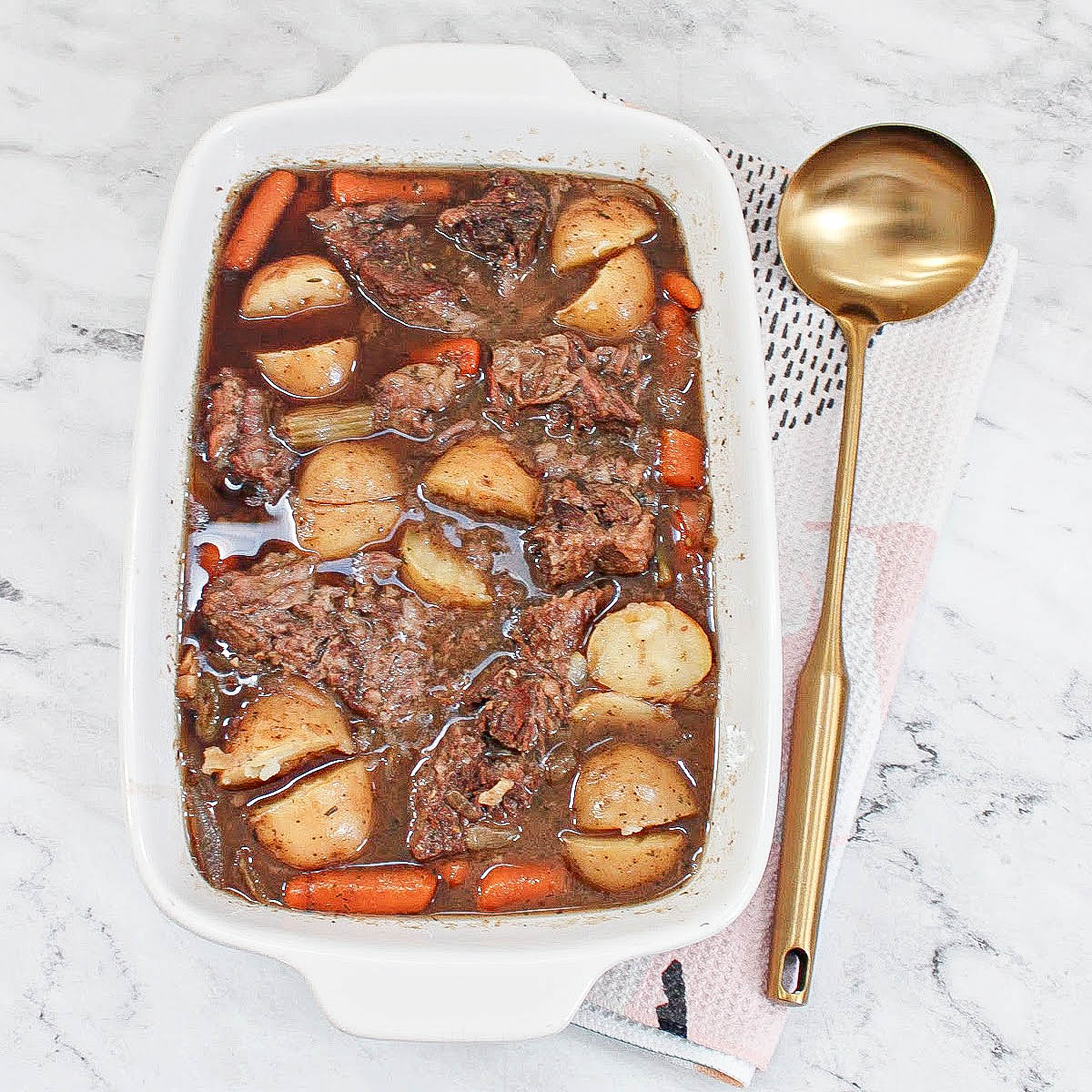 Slow-Cooker-Beef-Chuck-Roast-Recipe-Crockpot-Recipes-for-Dinner-Easy-Dinner-Ideas-Dinner-Ideas-for-Busy-Nights-Easy-Weeknight-Dinner-for-Families-athomewithzan.com